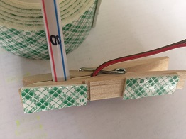 clothes pin straw holder with mounting tape